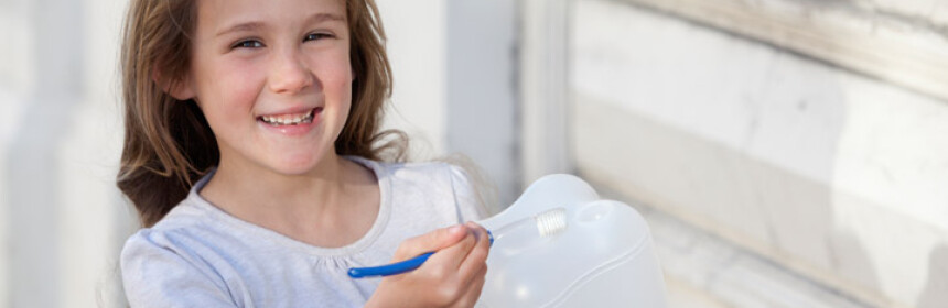 girl-plastic-tooth-2.jpg